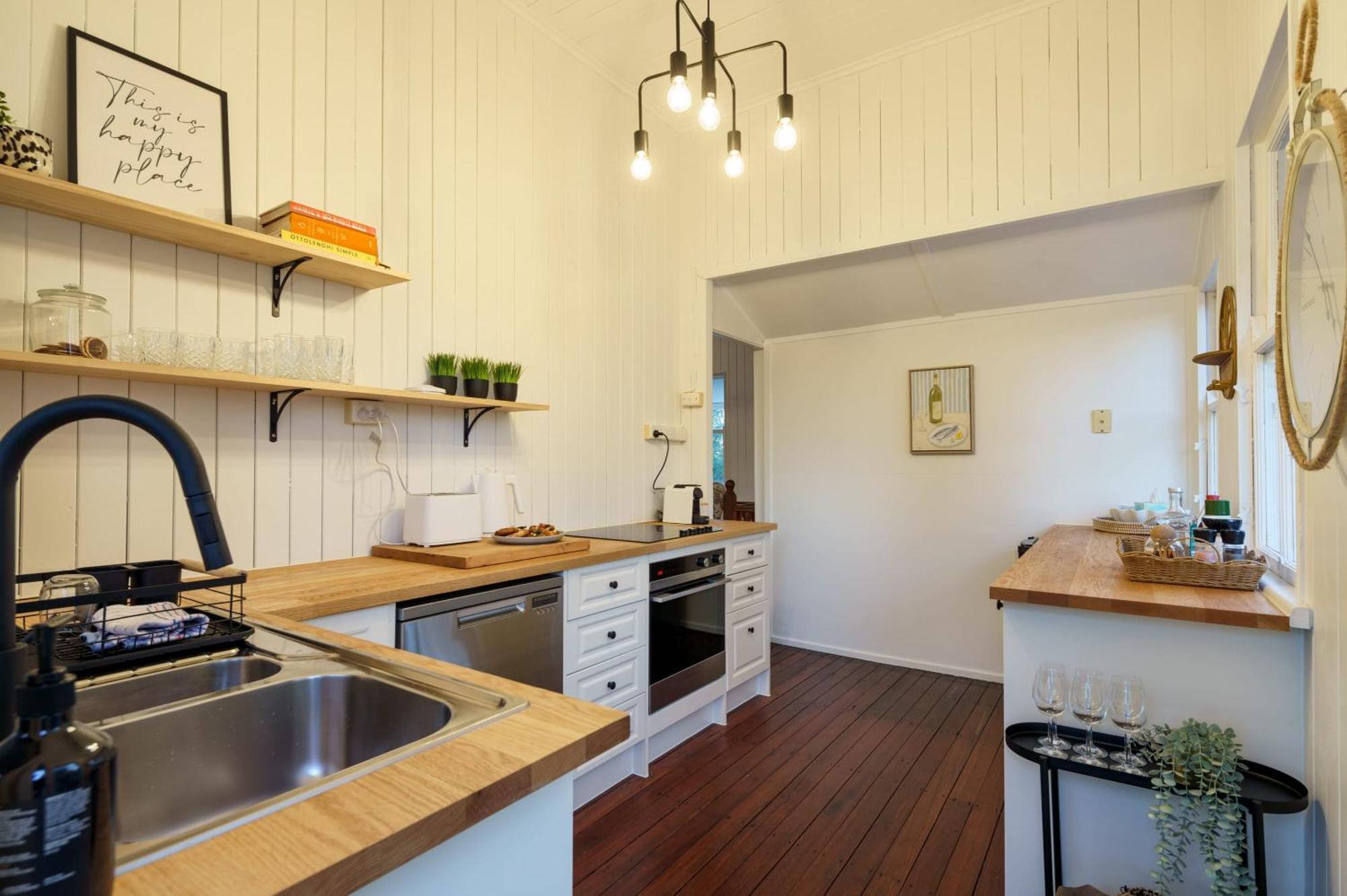 Lakeview Cottage In Mooloolah Valley Exterior photo